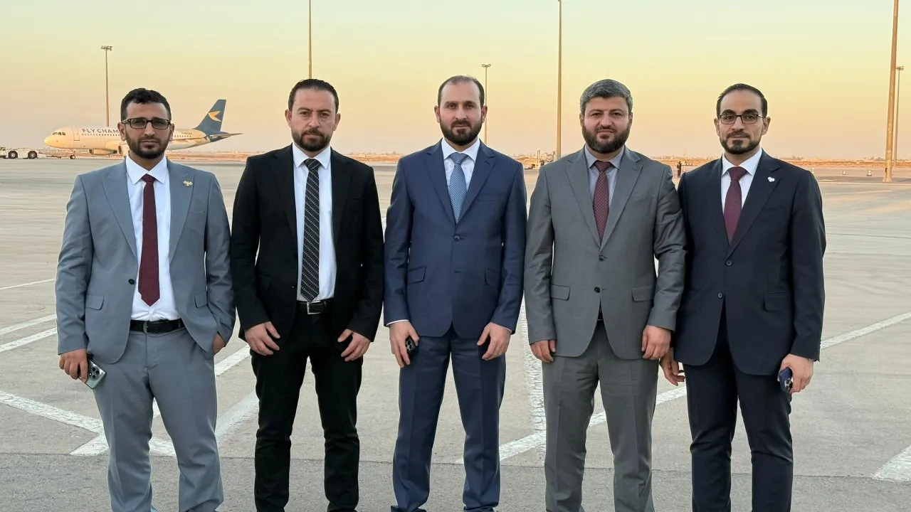 الخارجية ترسل وفداً إلى موسكو لإعادة تفعيل الخدمات القنصلية والإدارية