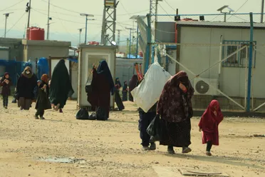 لقاء أمني لبناني مع قسد لبحث استعادة لبنانيات من مخيمي الهول وروج