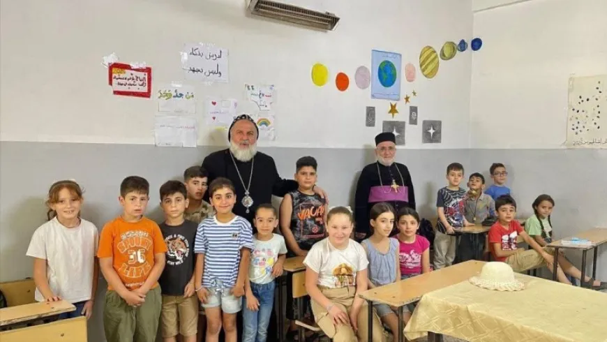 الكنائس والإدارة الذاتية تتفقان على استمرار تدريس مناهج وزارة التربية السورية