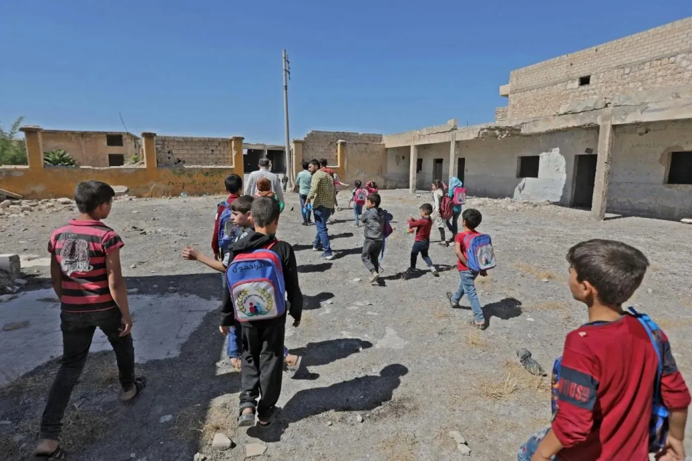 بين الدمار والبرد.. واقع التعليم في ريف إدلب