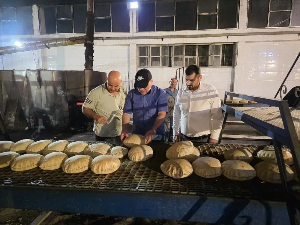 خطة لترميم المخابز ضمن تحديات واسعة.. "الصيادي": 4500 طن طحين يومياً لتأمين الخبز