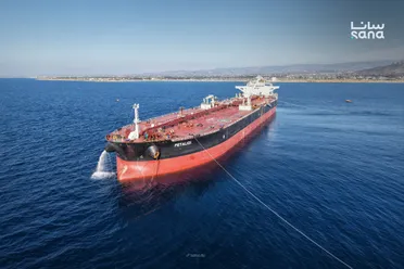 وصول أولى دفعات المنحة النفطية السعودية إلى ميناء بانياس