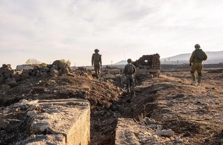 الجيش الإسرائيلي أنّ قواته نفذت خلال الأيام الماضية سلسلة عمليات استباقية في جنوب سوريا