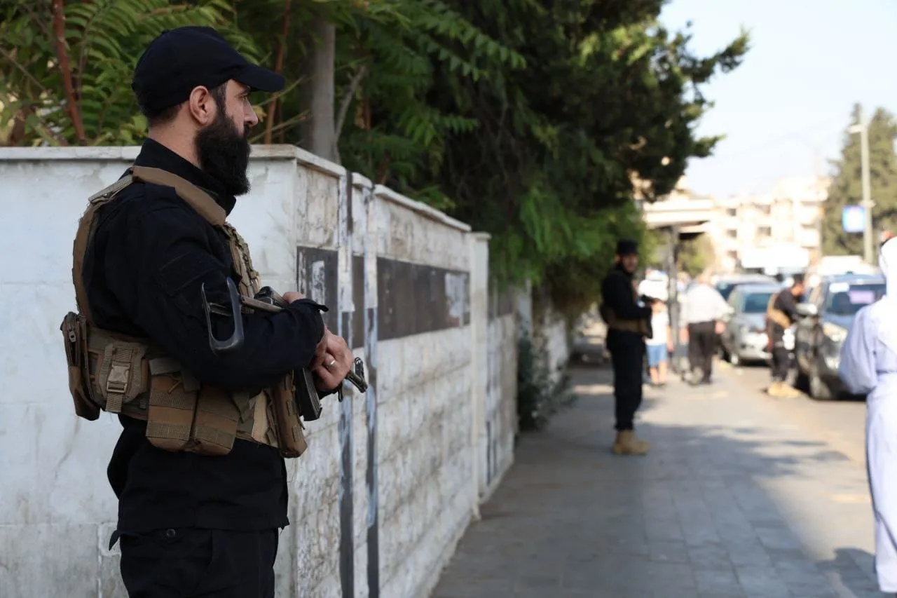 حرق وتنكيل.. الأمن الداخلي يفتح تحقيق بجريمة مروعة في بلدة زيدل بريف حمص