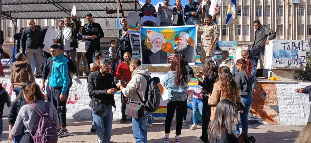 قراءة في مواقف "الهجري وغزال" وتأثيرها على وحدة سوريا