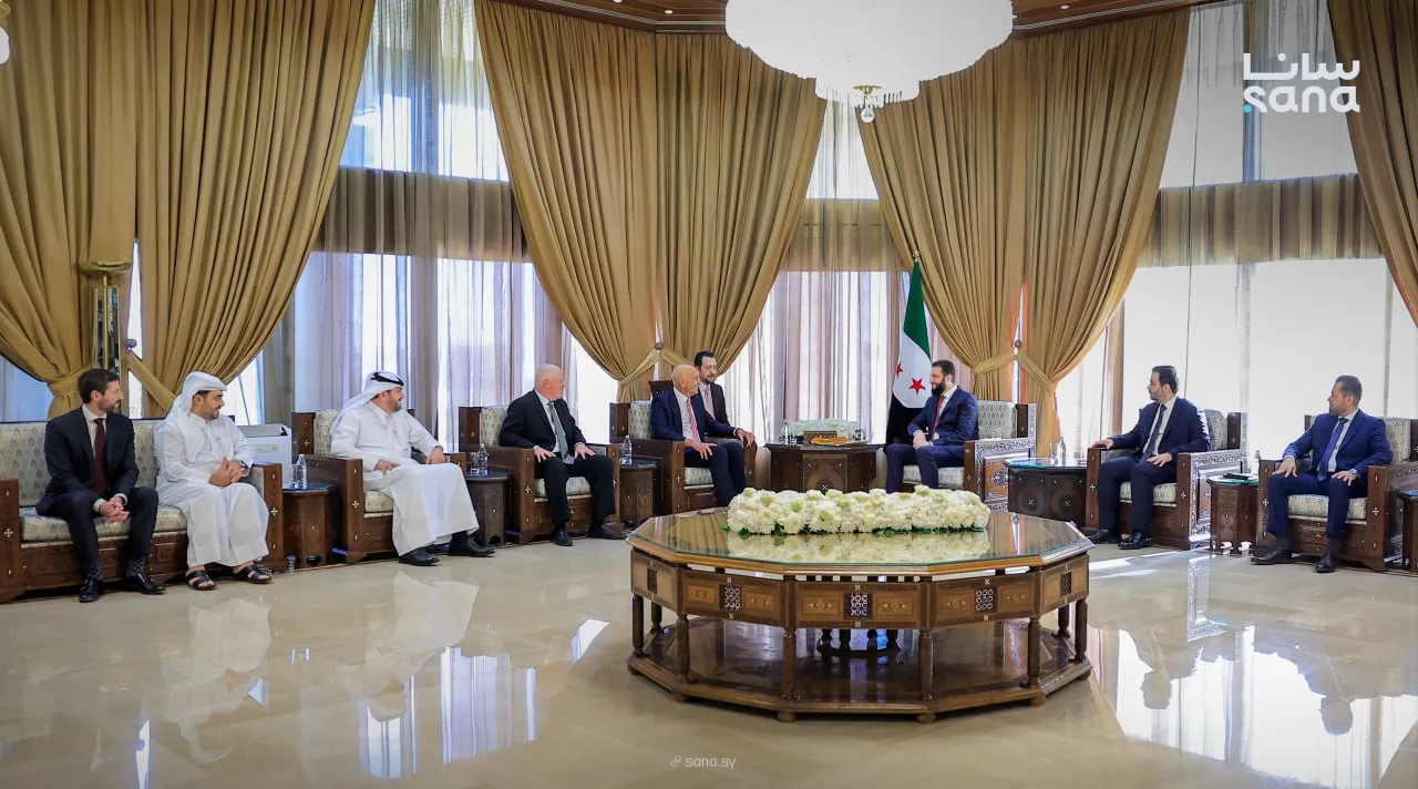 الرئيس الشرع يبحث مع “شيفرون” فرص استكشاف النفط والغاز في السواحل السورية