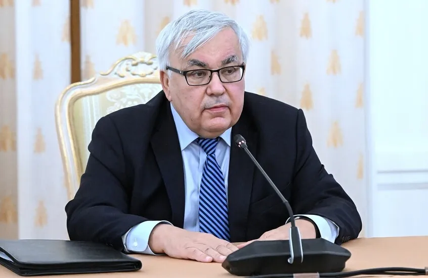 فيرشينين يؤكد استمرار عمل القواعد الروسية في سوريا ودورها في استقرار المنطقة