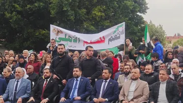 القرداحة تُحيي ذكرى النصر والتحرير… مدينة تتحرّر من إرث عائلة هيمنت على اسمها لعقود