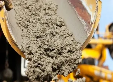 إطلاق الإسمنت البوزلاني: أول منتج صناعي بعد التحرير