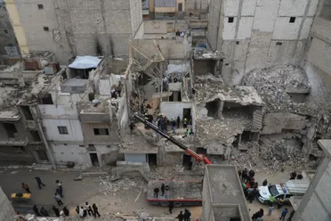 مجلس مدينة حلب يوضح أسباب انهيار مبنى مخالف خلال عطلة رسمية