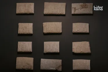 المديرية العامة للآثار تتسلم 33 لوحاً مسمارياً أثرياً تعود للألفية الثانية قبل الميلاد