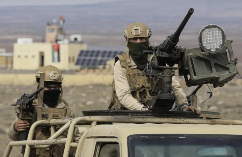 الجيش الأردني يعلن إحباط محاولة تهريب للمخدرات من جنوبي السويداء