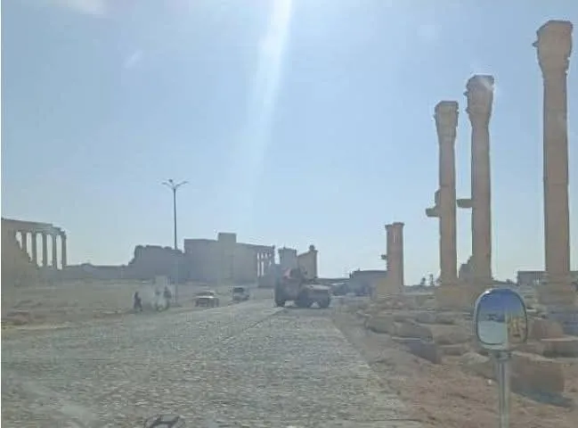 من يقف خلف هجوم تدمر؟ محللون يقرأون التوقيت والمستفيدين