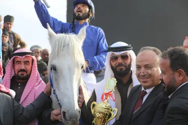 دير الزور تحتفي بذكرى التحرير بسباق “النصر الأول” للخيول العربية