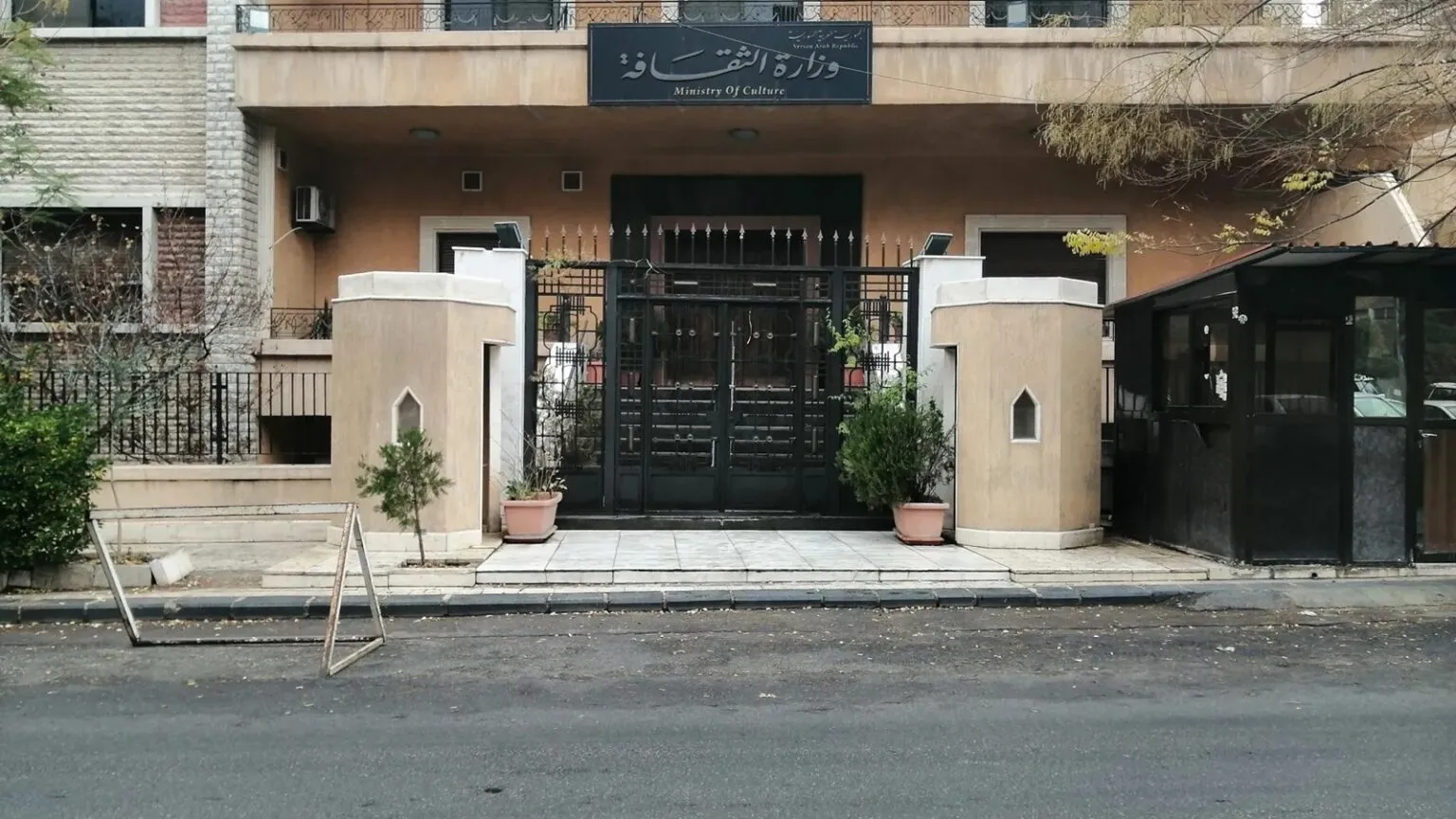 فضل عبد الغني: النشيد الوطني في المرحلة الانتقالية اختبارٌ للشرعية لا مسابقة فنية