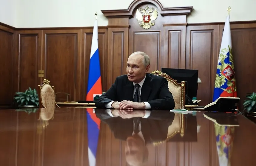 وزيرا الخارجية والدفاع يلتقيان بوتين في موسكو لبحث تعزيز التعاون الشامل