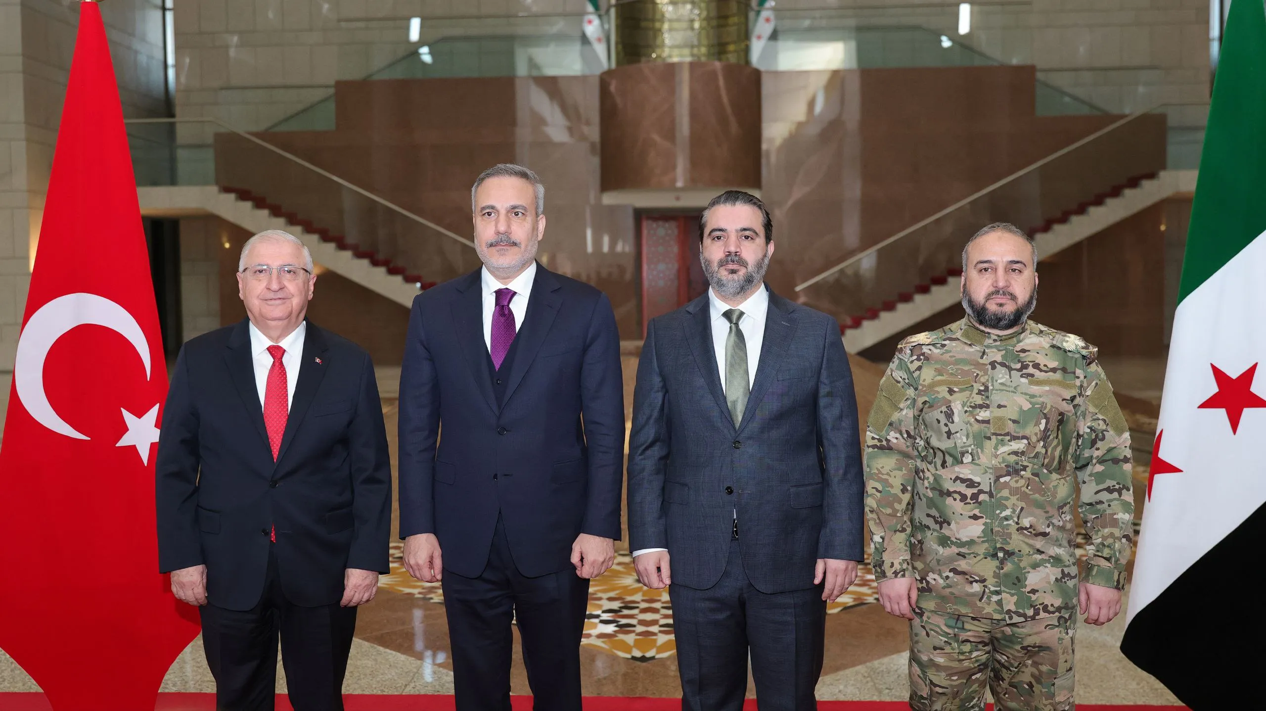 صحفي تركي: "قسد" ترفض الاندماج والخيارات العسكرية مطروحة في دمشق