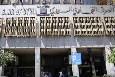 التجاري السوري يرفع سقف السحب الأسبوعي إلى 3 ملايين ليرة