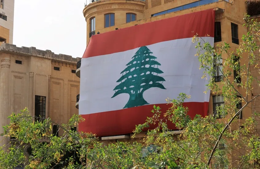 خلال أسابيع ... لبنان يعلن نيته تعيين سفير جديد في سوريا قريبًا