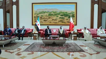 الرئيس "الشرع" يصل مملكة البحرين في أول زيارة رسمية