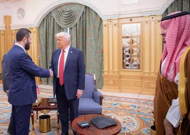 لقاء تاريخي بين "ترامب والشرع": بداية مرحلة جديدة في العلاقات الثنائية بين دمشق وواشنطن