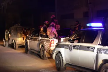 عقب اغتيال عنصر بوزارة الدفاع .. الأمن العام يُداهم خلية لتنظيم داعـ ـش جنوبي إدلب
