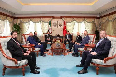 بعد إسطنبول ..الشرع يترأس وفدًا رفيعًا إلى أنقرة لتعزيز التعاون السوري التركي