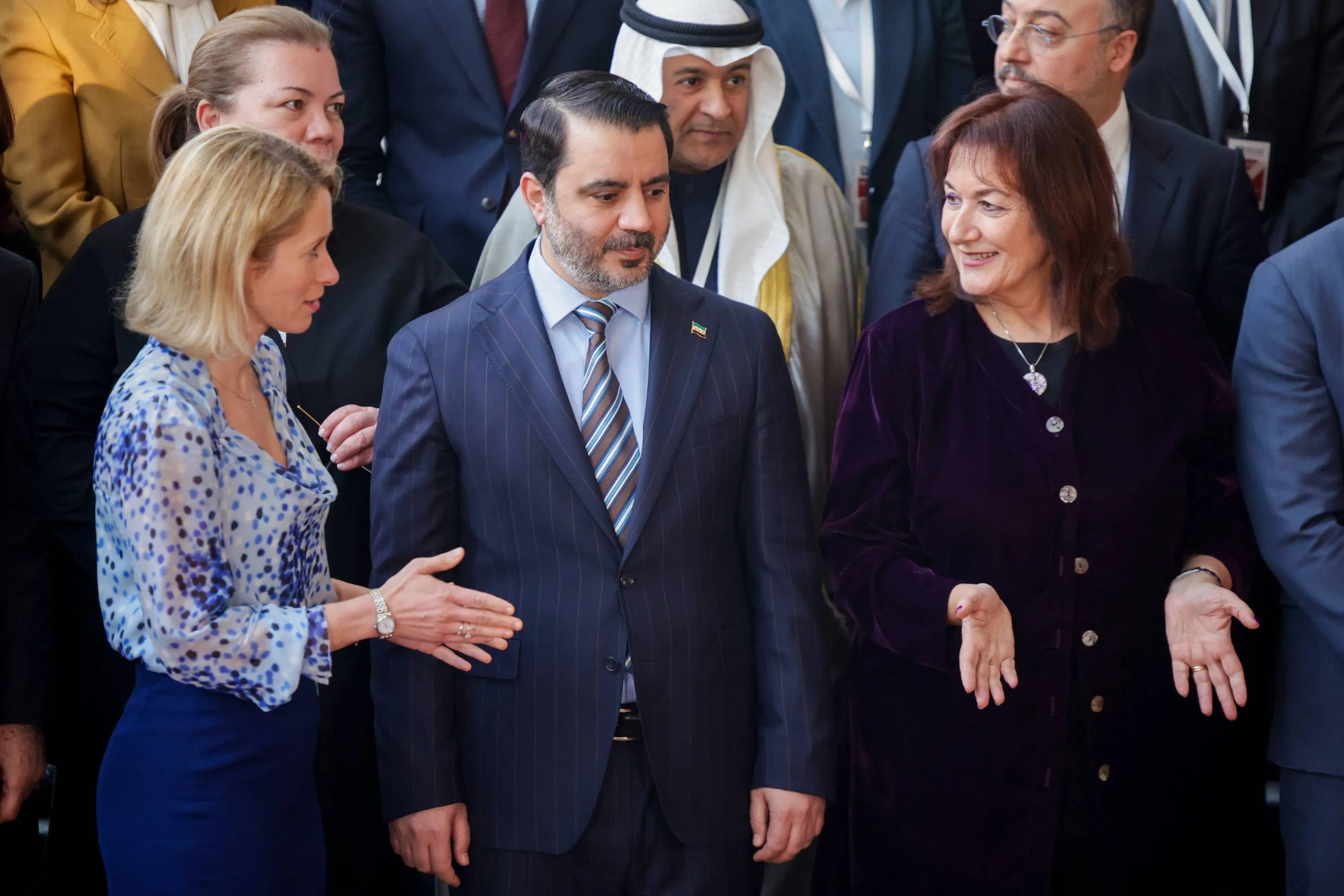 الاتحاد الأوروبي يرفع رسميًا العقوبات الاقتصادية عن سوريا مع إبقاء إجراءات أمنية وحقوقية