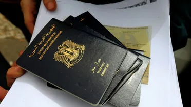 عقب دعوات حقوقية لتعديل النظام بما يتناسب مع الأوضاع المعيشية .. تخفيض مرتقب في رسوم جوازات السفر السورية 