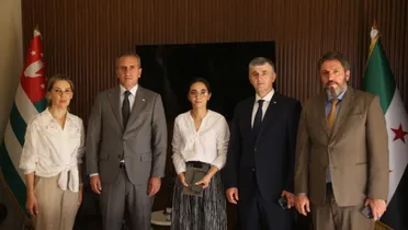 أبخازيا تكشف تفاصيل زيارة رسمية لوزير خارجيتها إلى دمشق لتعزيز العلاقات الثنائية
