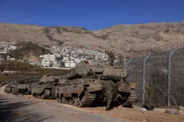 "أكسيوس": مباحثات تمهيدية بين سوريا وإسرائيل برعاية أميركية وملف الجولان يتصدر النقاش
