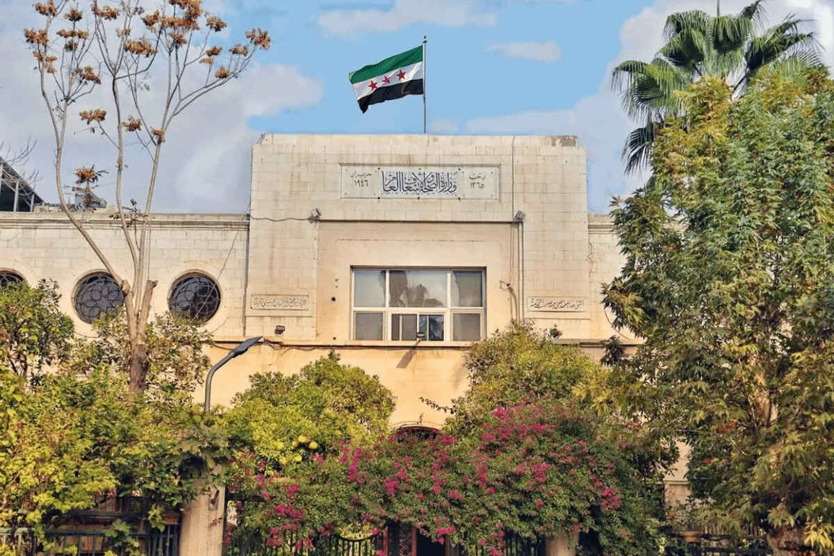 بعثة طبية تبدأ عملها في سوريا لتقديم خدمات مجانية بعدة محافظات