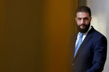 نيويورك تايمز: واشنطن خففت العقوبات عن سوريا مقابل شروط 