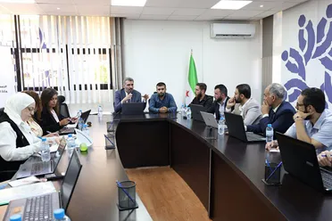 تمهيداً لإعادتهم وردّ حقوقهم.. "التنمية الإدارية" تعلن أسماء مفصولين تعسفياً من وزارتي النقل والأشغال العامة