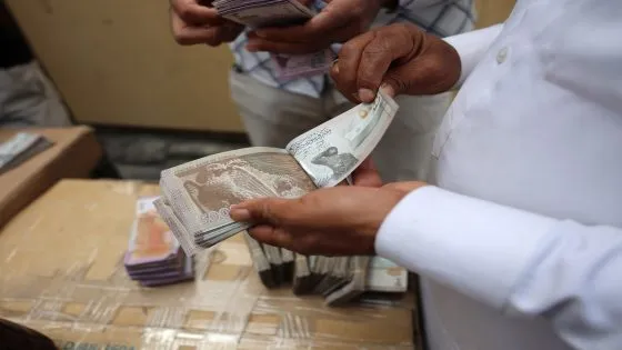 الليرة السورية تُسجّل 11110 مقابل الدولار في النشرة الرسمية الجديدة