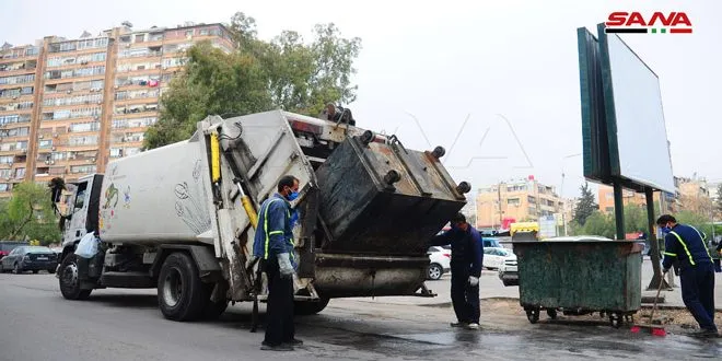 عمّال النظافة في سوريا.. إرهاق جسدي وظروف معيشية قاسية