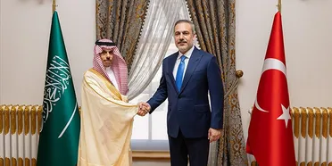 أنقرة والرياض تدينان العدوان الإسرائيلي على سوريا وتدعوان لوقفه الفوري