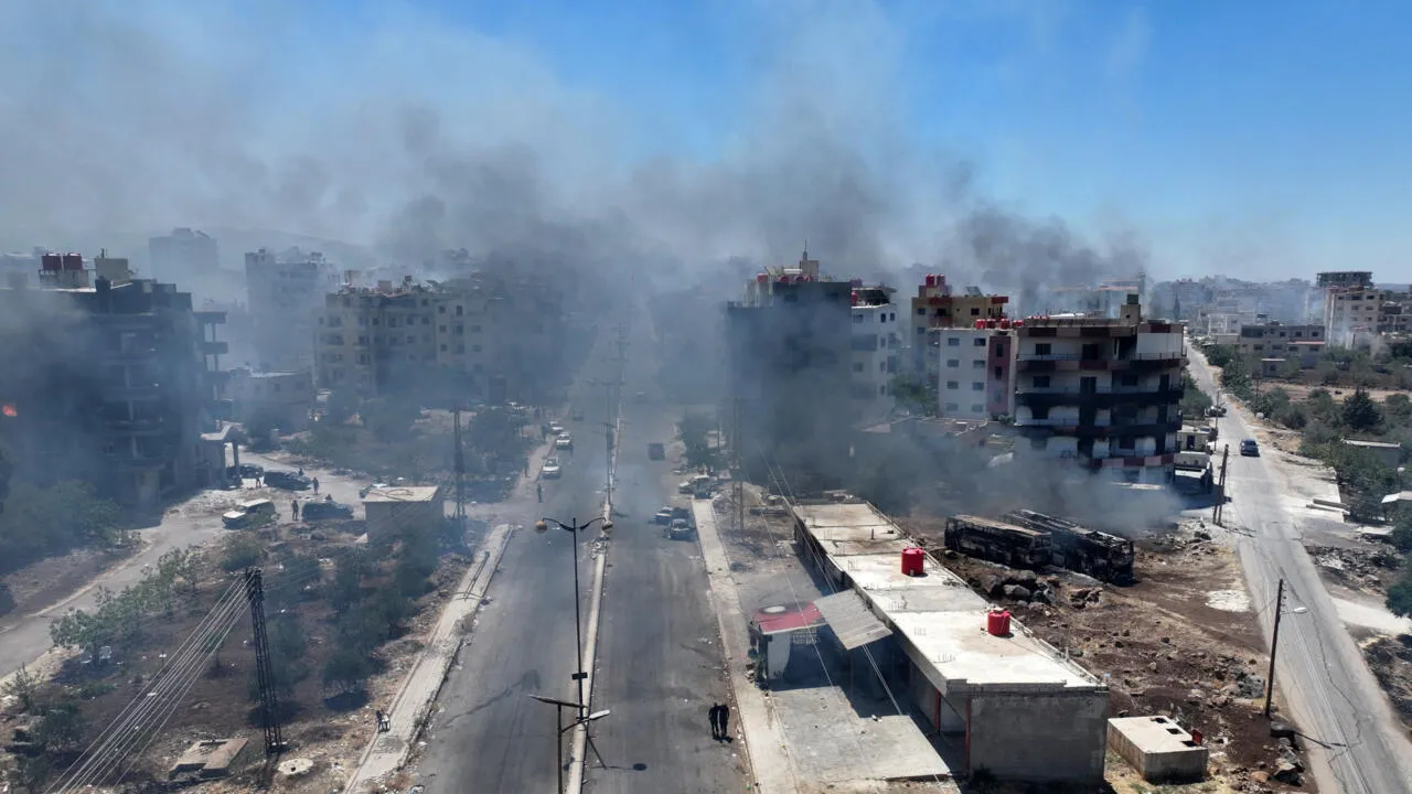 مسؤولون حكوميون: الأوضاع في السويداء تمنع إدخال المساعدات وعودة الخدمات مرهونة بالاستقرار الأمني