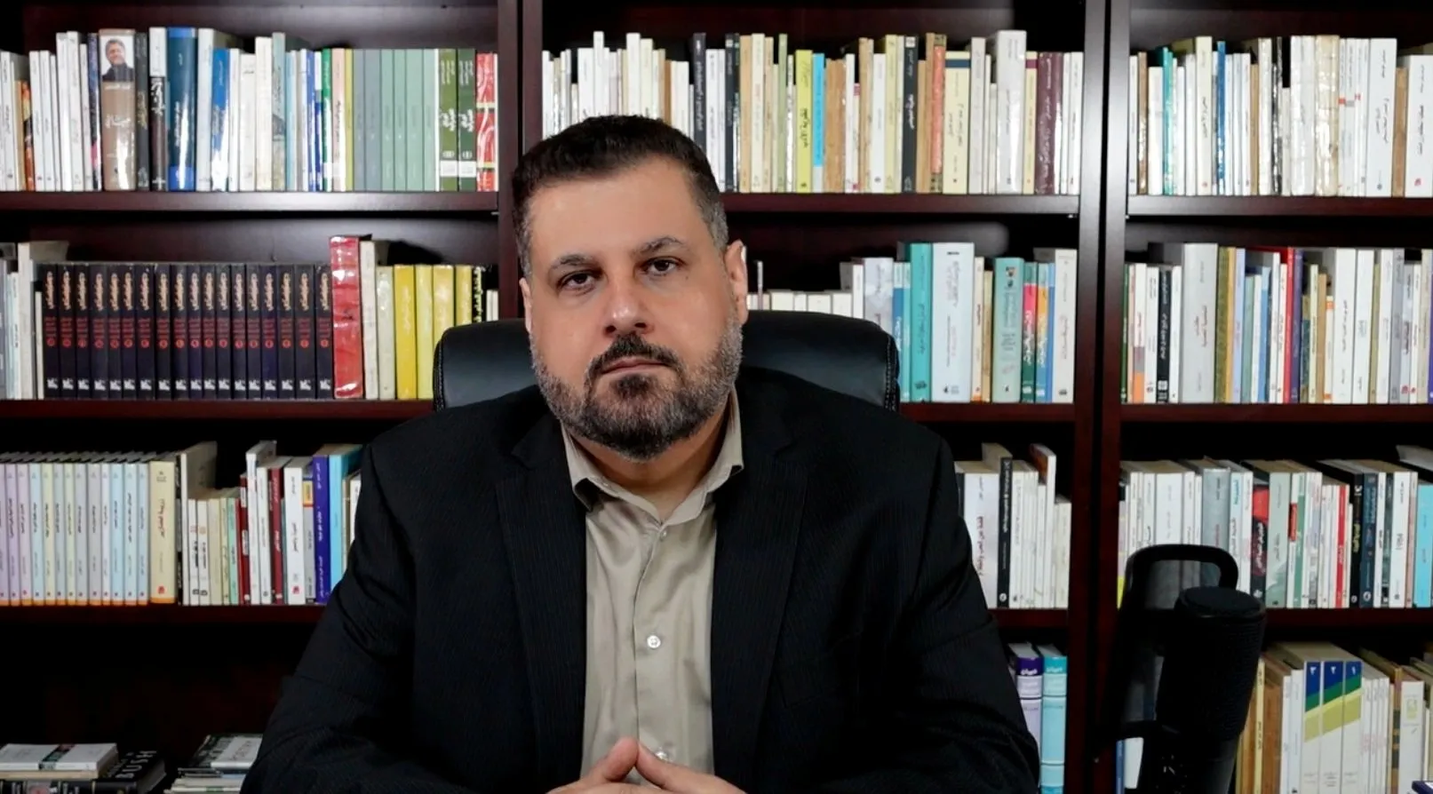 ماهر شرف الدين يدّعي تواصله مع نائب أميركي ووالد النائب يرد: ابني سني وأرفض التحريض الطائفي
