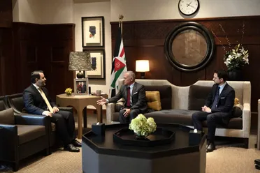 الأردن يؤكد دعمه للحكومة السورية ودمشق تشيد بالمواقف الأردنية الثابتة