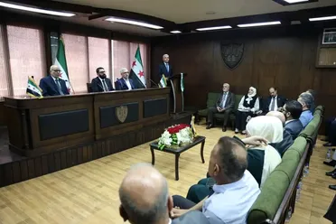 وزير العدل يحدد الجنح الشائنة المانعة من الترشح والانتخاب