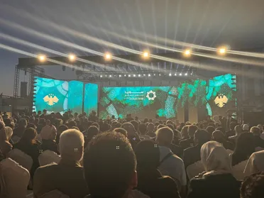موالو نظام الأسد يتبعون نهج التطبيل مع الحكومة الجديدة ويغضبون الثائرين