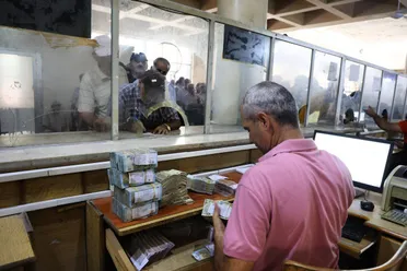 وزير المالية: خطوات جديدة لتحسين خدمة استلام رواتب المتقاعدين