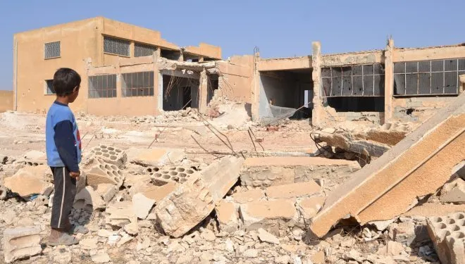 مع اقتراب العام الدراسي الجديد: أبناء يراقبون التجهيزات بحسرة ويعجزون عن الانضمام إلى المدارس