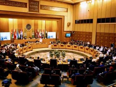 "الجامعة العربية تحذر من خطر إسرائيلي محدق وتدعو لوقف المذبحة في غزة
