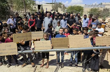 أهالي فركيا يطالبون الجيش التركي بإخلاء منازلهم وإعادتهم إلى بلداتهم