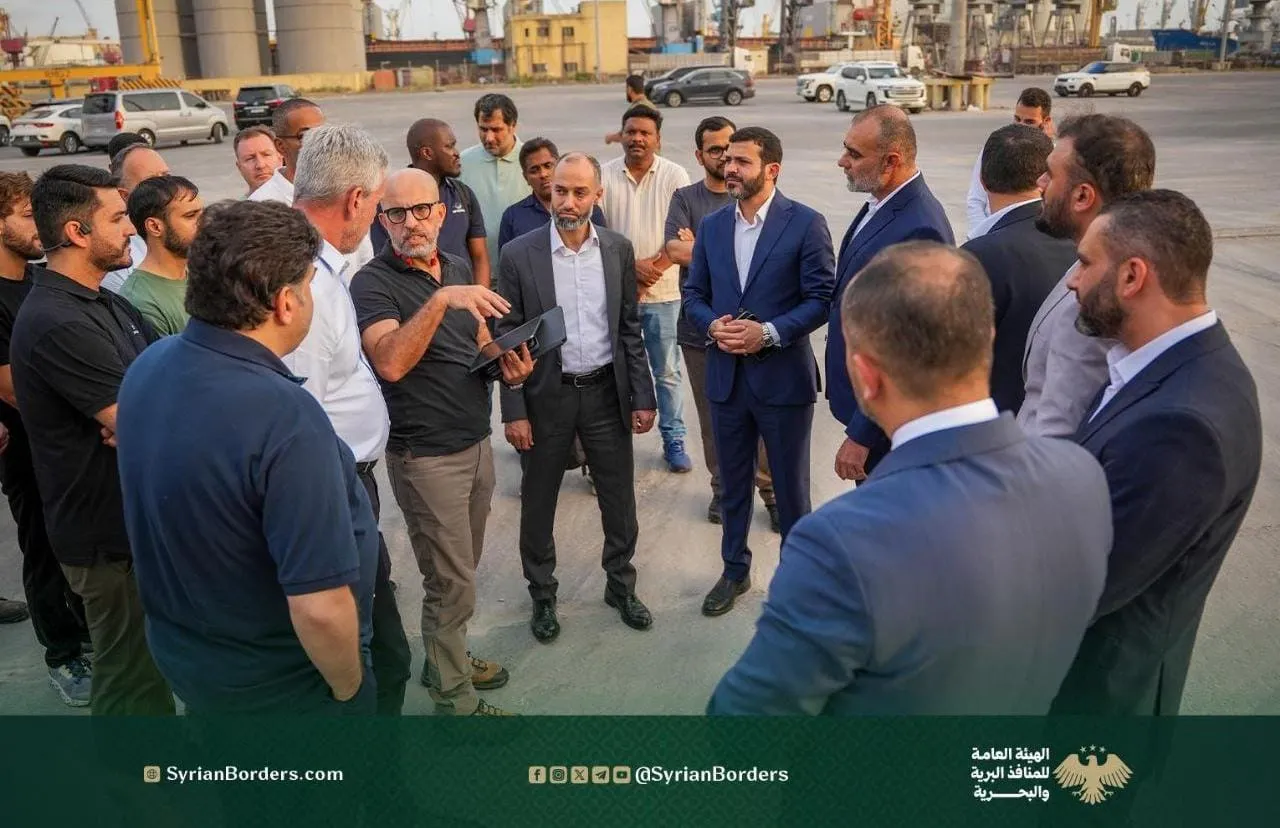 بلاغ إداري يلغي الإجازات المأجورة للعاملين في هيئة المنافذ البرية والبحرية بسوريا