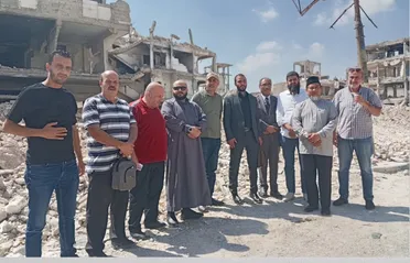 وفدان فلسطيني وإندونيسي يزوران مخيم اليرموك لبحث احتياجاته الخدمية