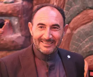 علي العرموش.. صوت سراقب الذي حوّل الشعر إلى سلاح ثوري
