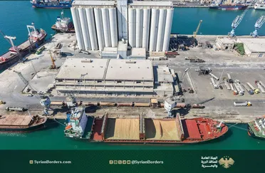 وصول باخرتي قمح إلى مرفأ طرطوس… تعزيز النقل السككي لضمان الأمن الغذائي